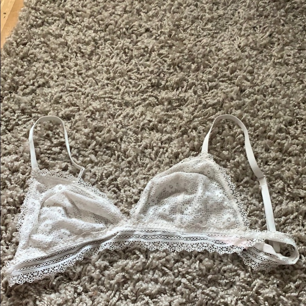VS lace bralette